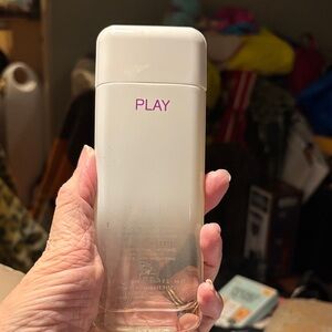 Givenchy Play Eau de Toilette Spray 75ml Tester.  Check Level.  Discontinued!